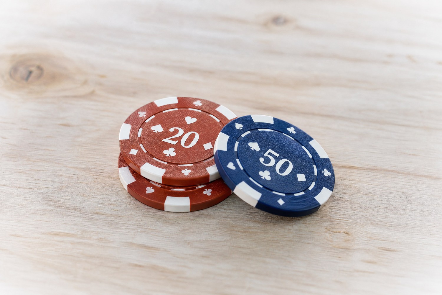 QQPOKER移动端手势操作详解：8个动作玩转牌桌（要点图解）